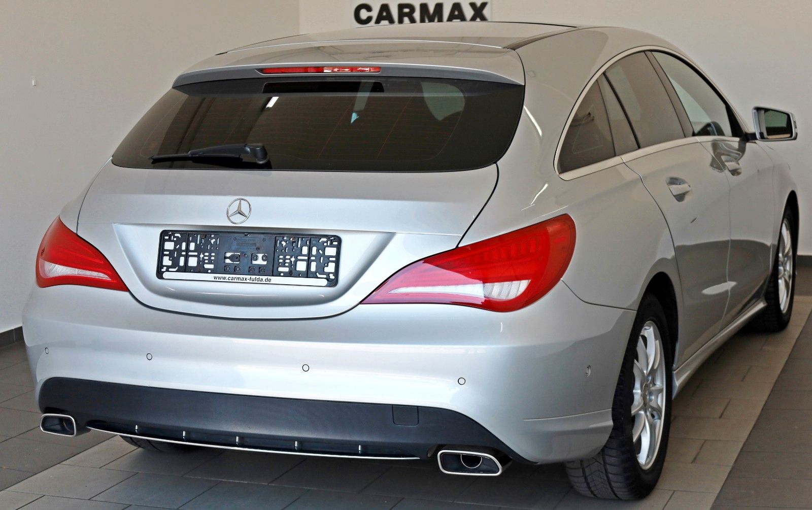 Fahrzeugabbildung Mercedes-Benz CLA 220d SB Leder,Navi,Xenon,Panorama,ACC,SH,PDC