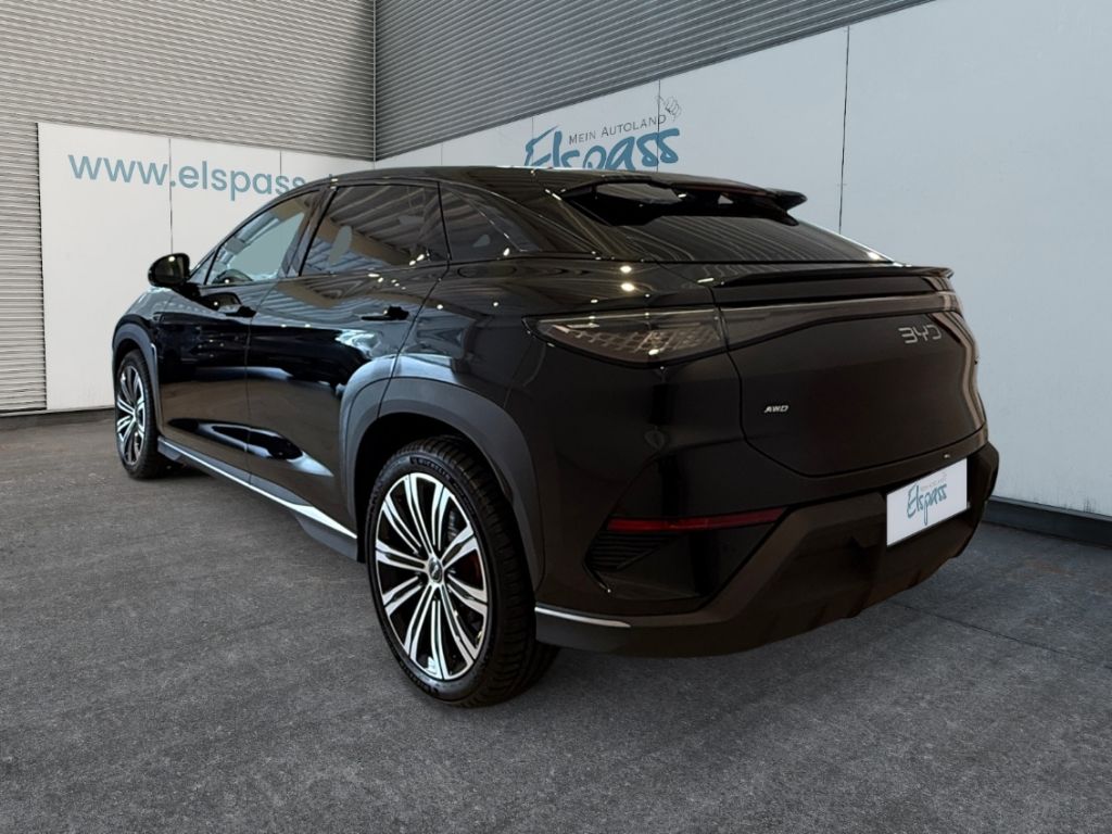 BYD SEALION 7