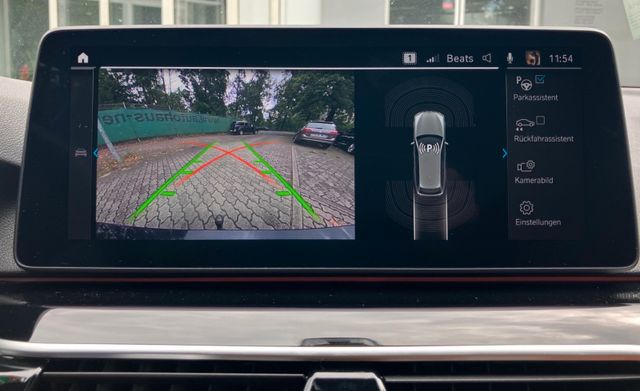 Touring 530 e xDrive M Sport HUD Pano AHK