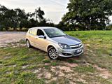 Opel Astra 1.4 Twinport ecoFLEX Edition Edition - Opel Astra: Twinport