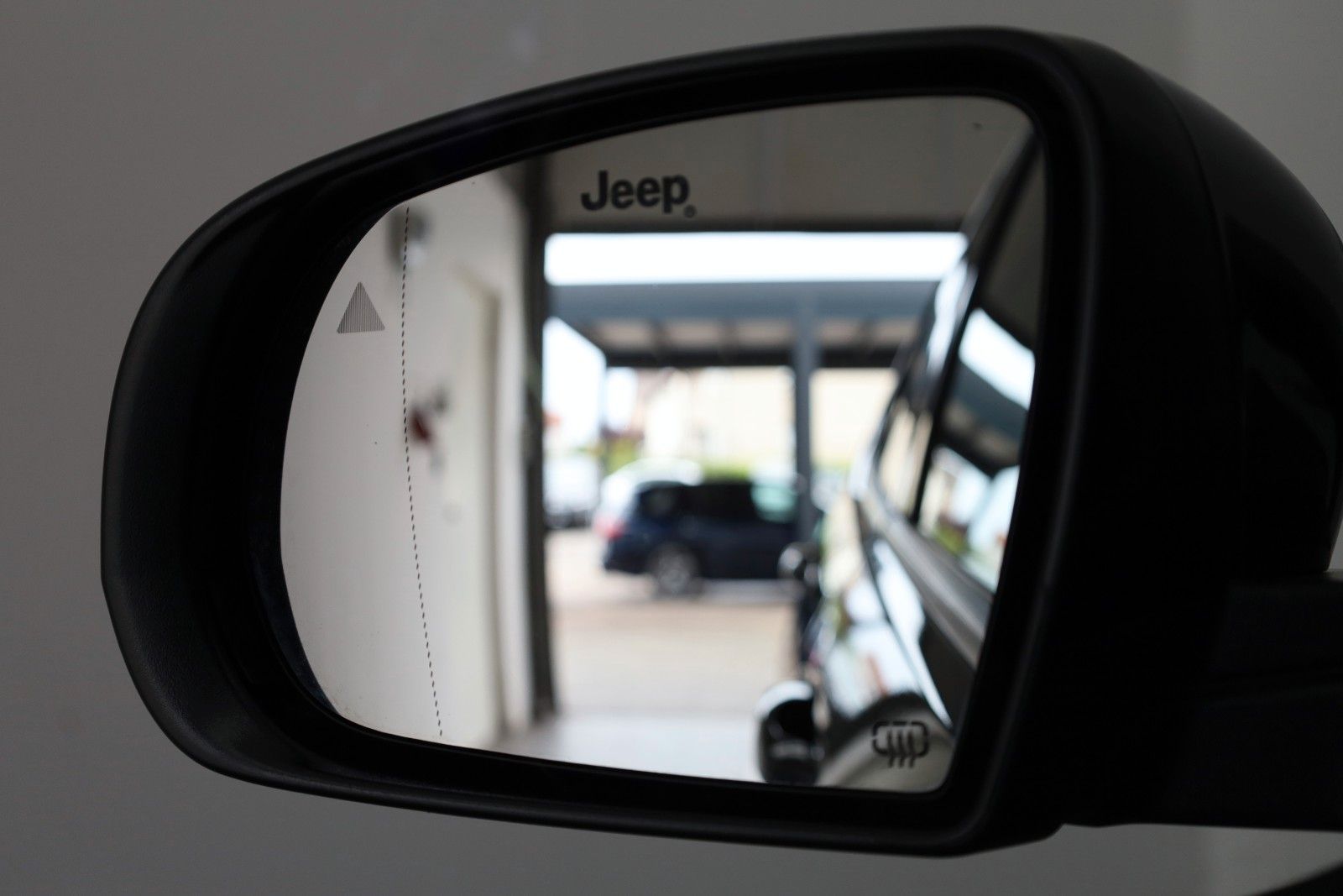 Fahrzeugabbildung Jeep Compass Limited 4WD T.Leder,Navi,LED,Apple Car.