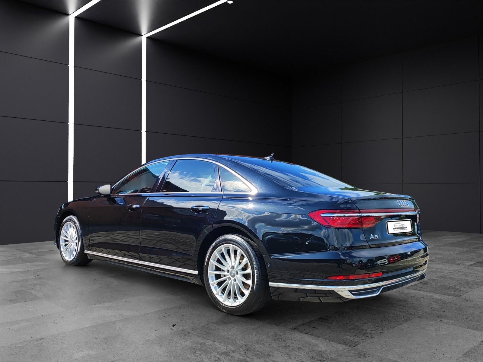 Fahrzeugabbildung Audi A8 50 TDI quattro Matrix*HeadUp*Pano*B&O*Navi