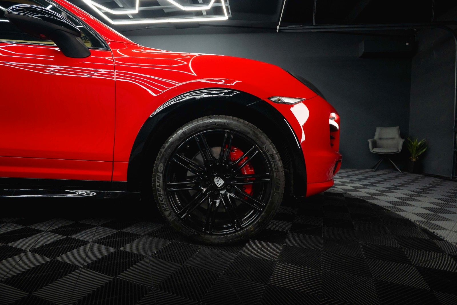 Fahrzeugabbildung Porsche Cayenne Turbo Black Design *Pano*ACC*21 Zoll*