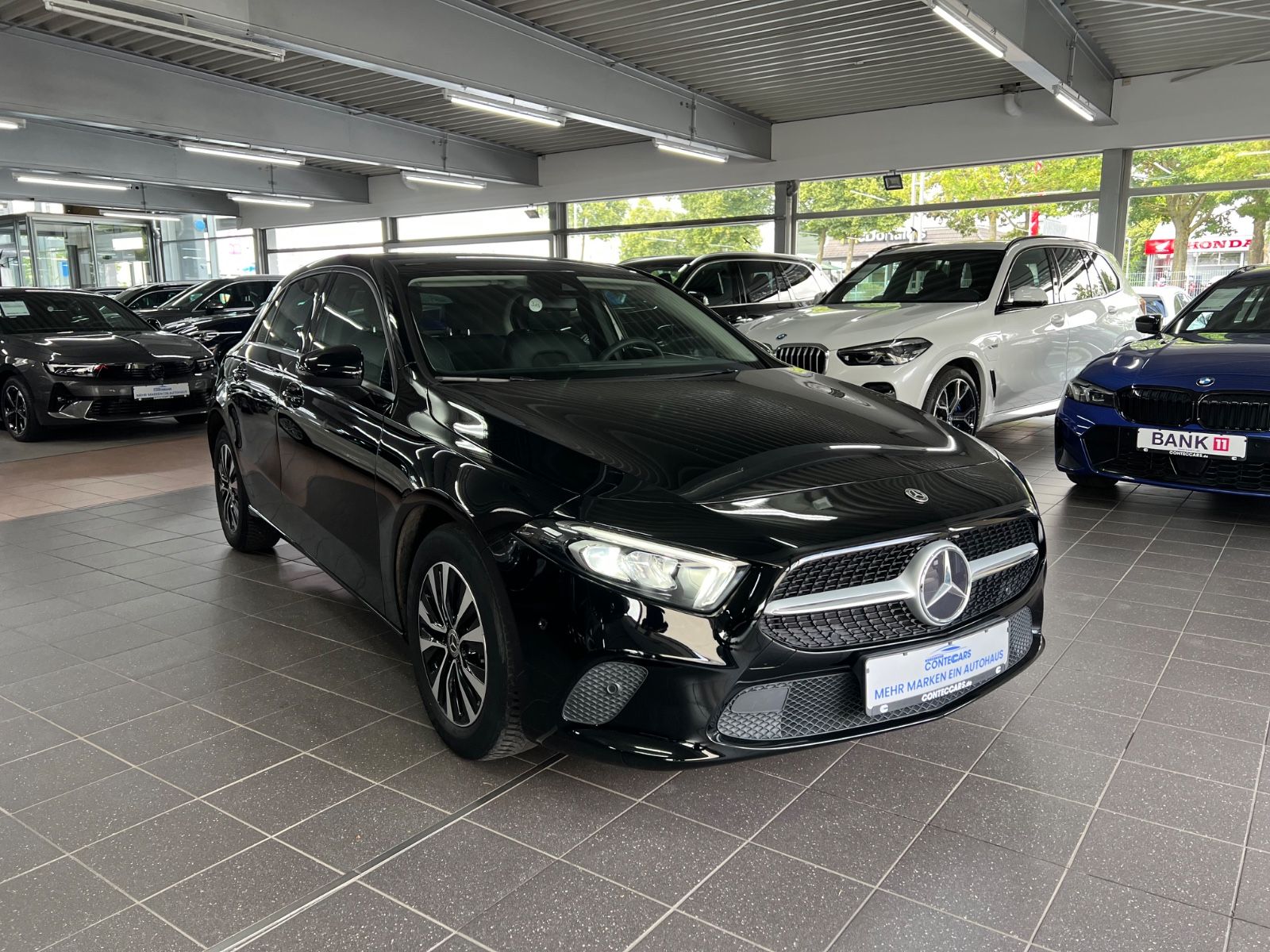 Mercedes-Benz A 180 d aktiver Park-Assistent LED High foto 3