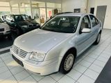 Volkswagen Bora Lim. Comfortline - Volkswagen Bora aus 2000