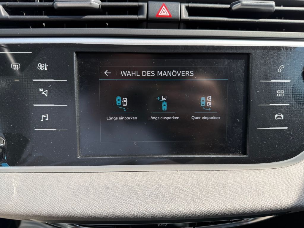 Fahrzeugabbildung Citroën Grand C4 Spacetourer PureTech 130 EAT8 SHINE
