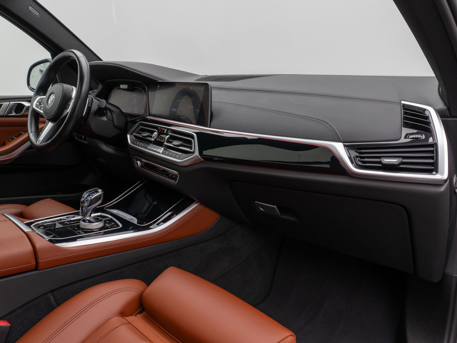 Fahrzeugabbildung BMW X5 xD30d M Sport Panorama Kamera Laser HUD HiFi