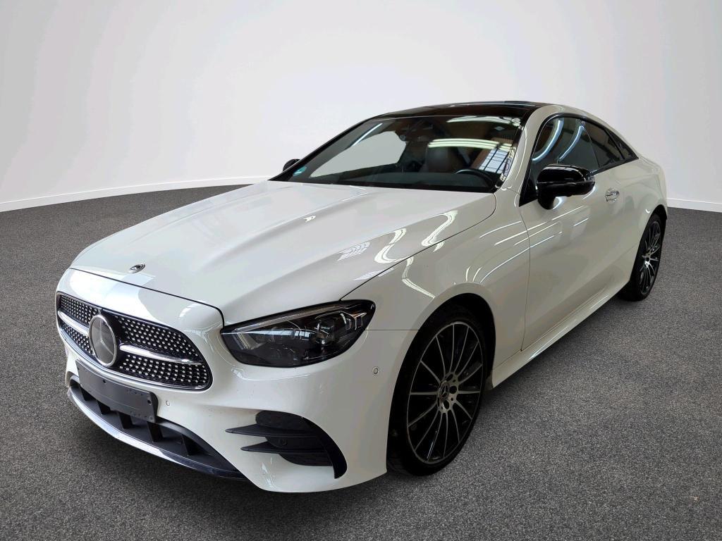 Mercedes-Benz E 450 4M AMG LINE PANO/360°/BURMESTER/DISTRONIC