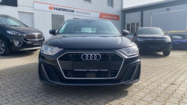 AUDI A1 Sportback 30 TFSI/S-Line/1. Hand