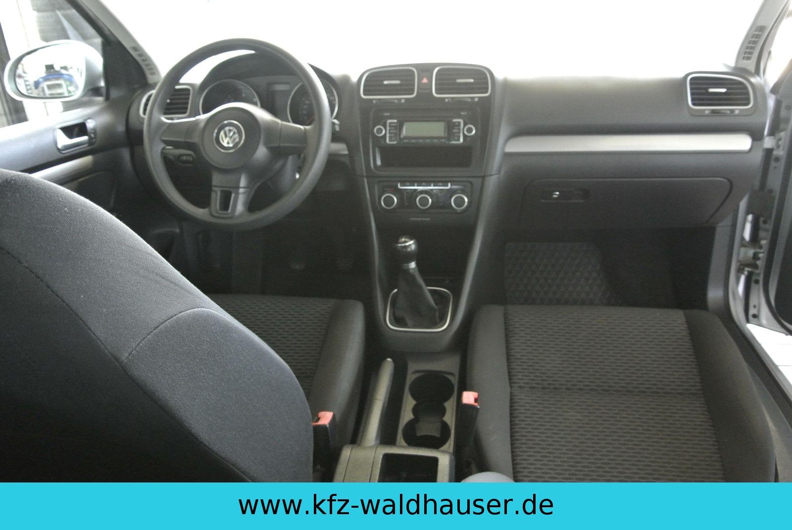 Volkswagen Golf 2011 — photo 39