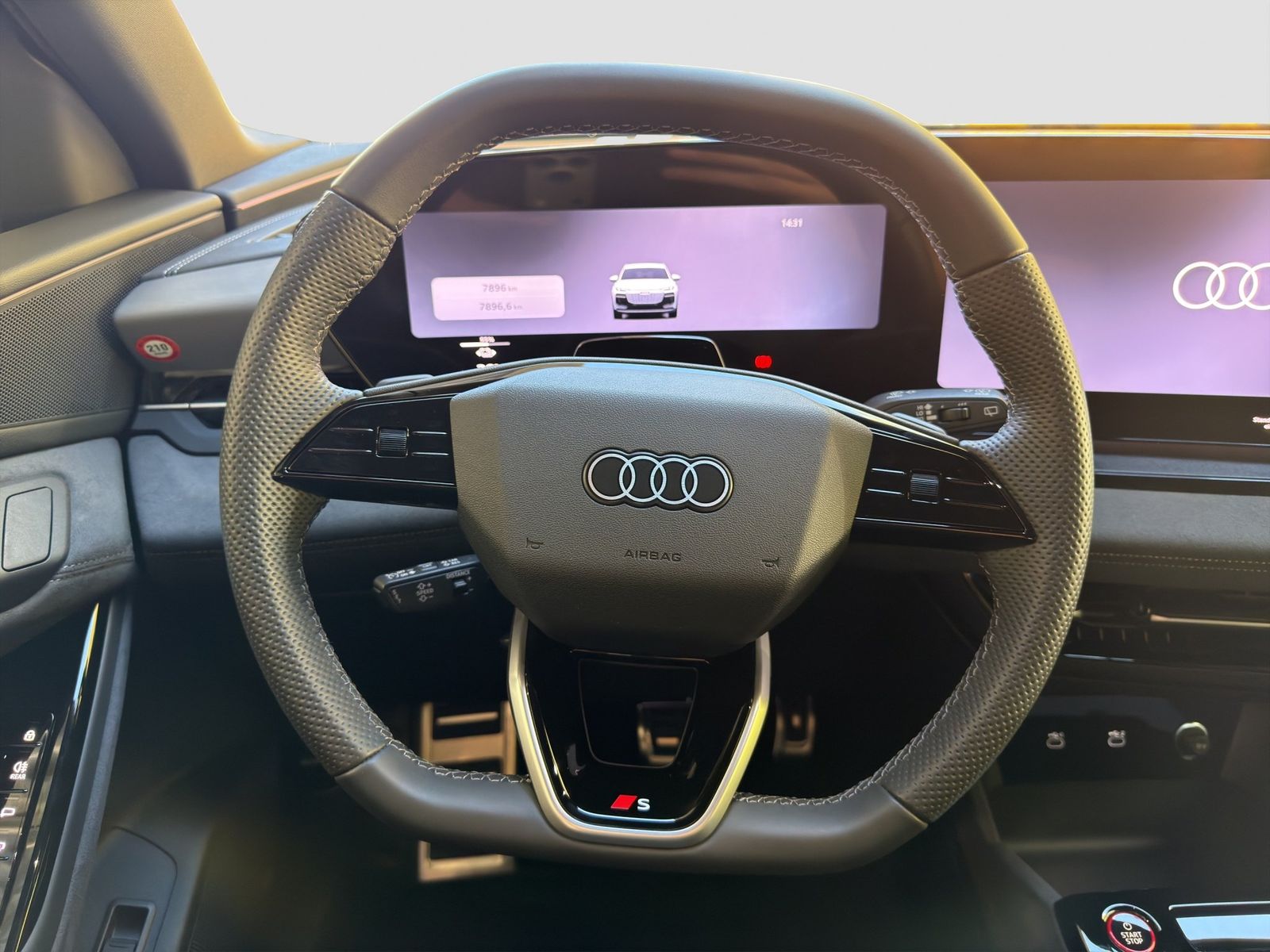 Audi SQ6 e-tron - Bild 12