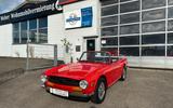 Triumph TR6 - aufw. restauriert, 3-fach Weber Vergaser - Triumph TR6: Cabrio