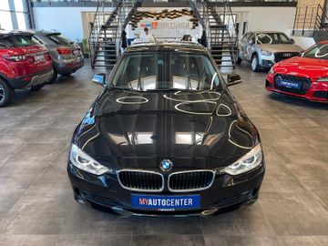 BMW 318D Lim.*NAVI*LED*PDC*SZH*APPLE-CARPLAY*