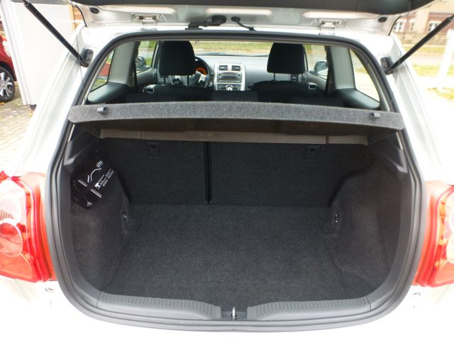 Toyota Auris Sol