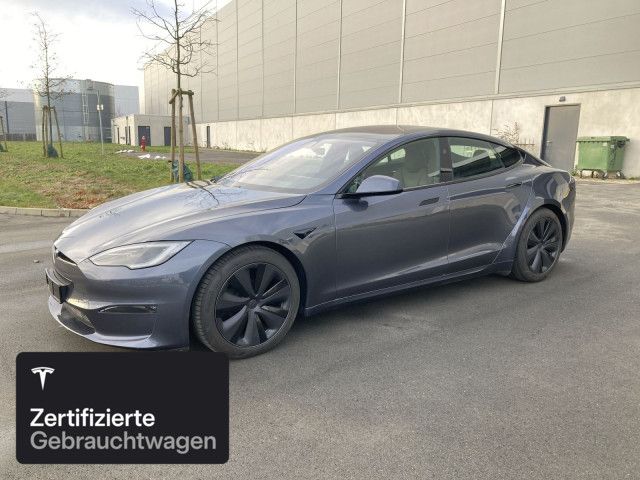 Tesla Model S AWD