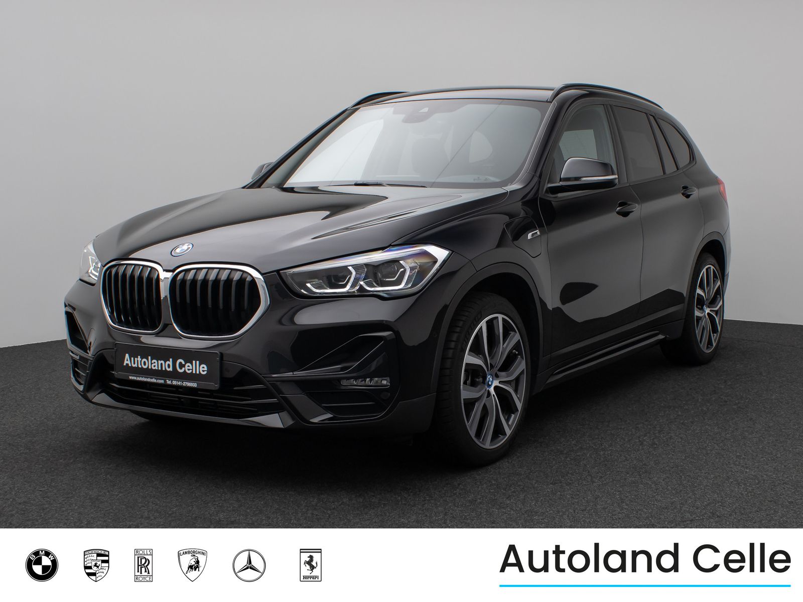 Fahrzeugabbildung BMW X1 xD25e Sport Line Kamera HUD DAB Navi+ Alarm