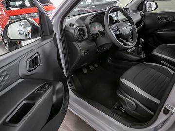 Hyundai i10 1.0 Trend Kamera Navi Spurhalteassistent DAB
