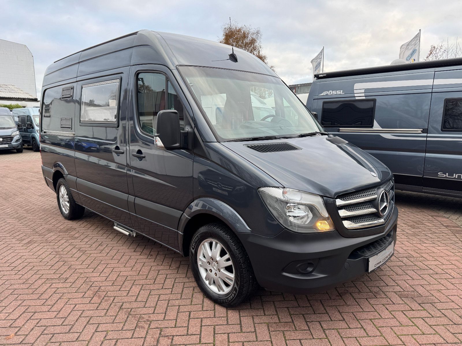 Fahrzeugabbildung La Strada REGENT S MERCEDES SPRINTER 7G-TRONIC SOLAR 1HAND