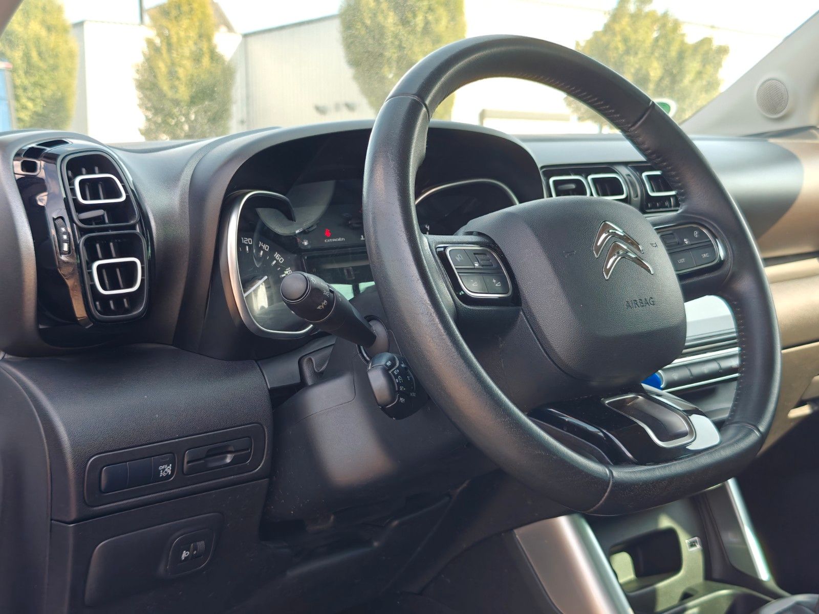 Fahrzeugabbildung Citroën C3 Aircross Feel - PDC, Spurassistent -