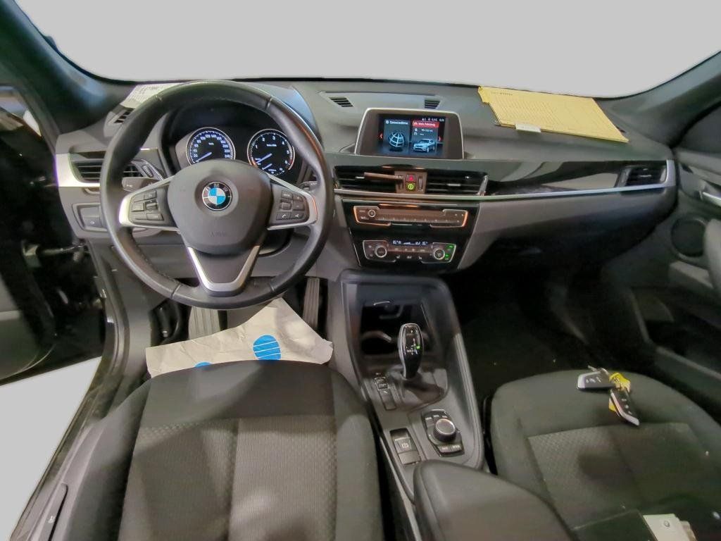 BMW X1 sDrive18d Advantage AHK Pano S-Dach AUT PDC foto 5