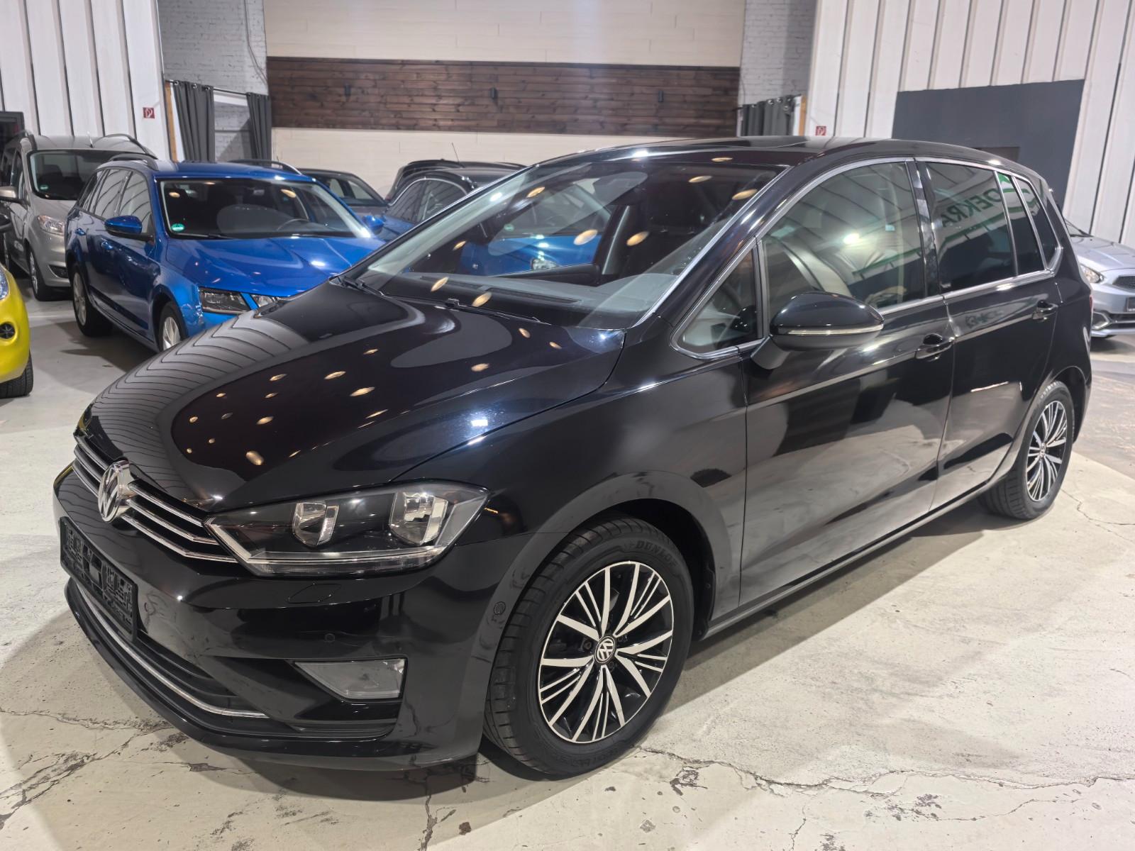 Volkswagen Golf Sportsvan Bremsen vorne+hinten neu