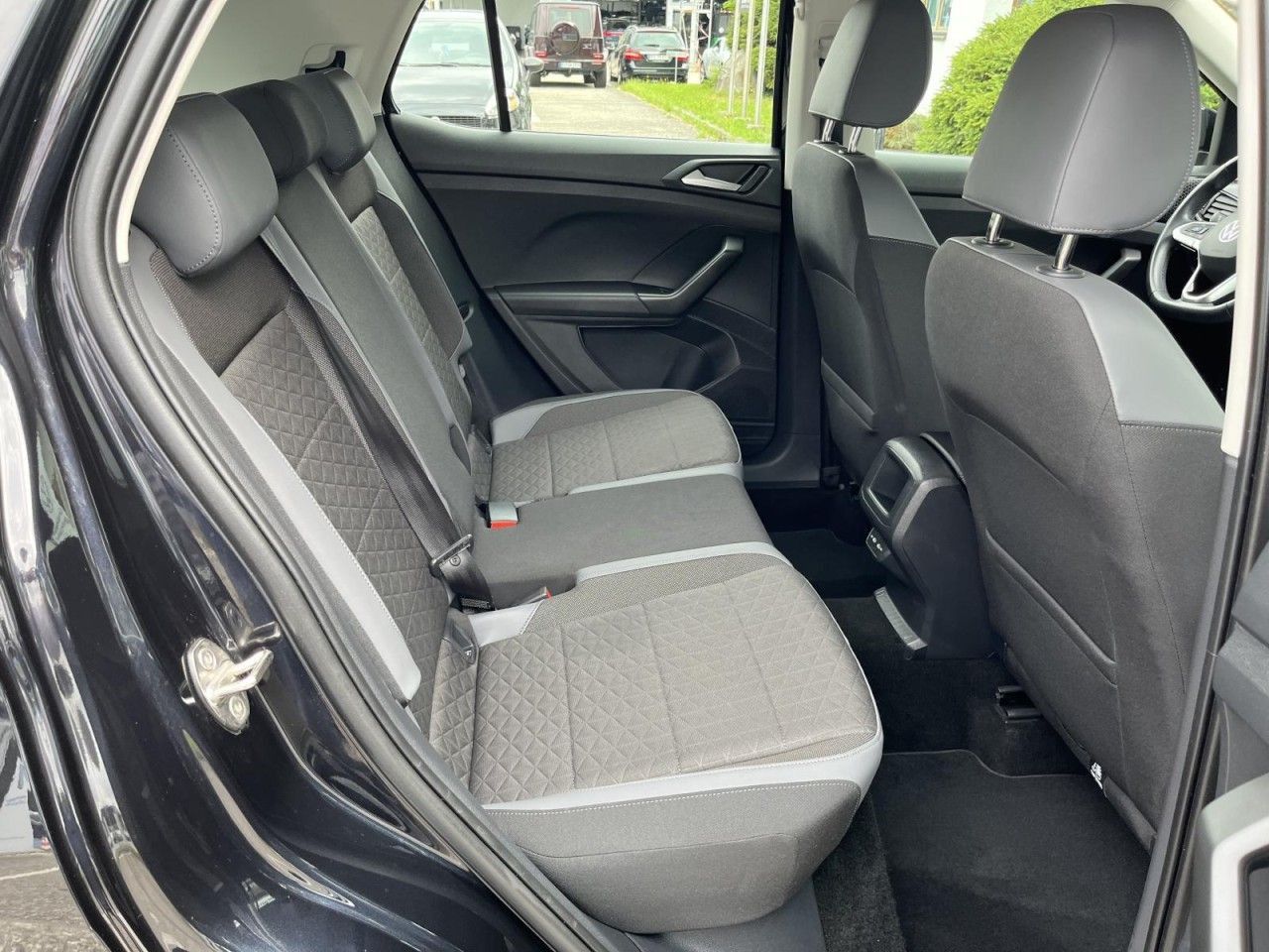 Volkswagen T-Cross - Bild 11