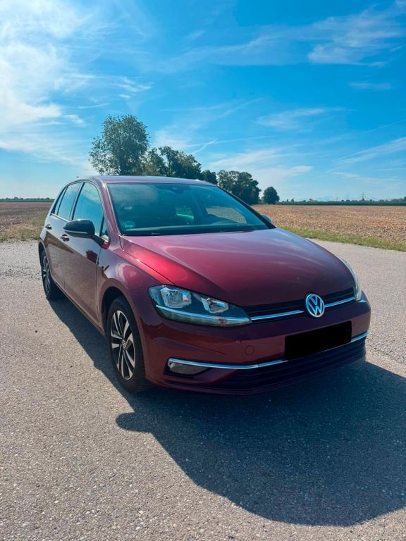 Image of Volkswagen Golf