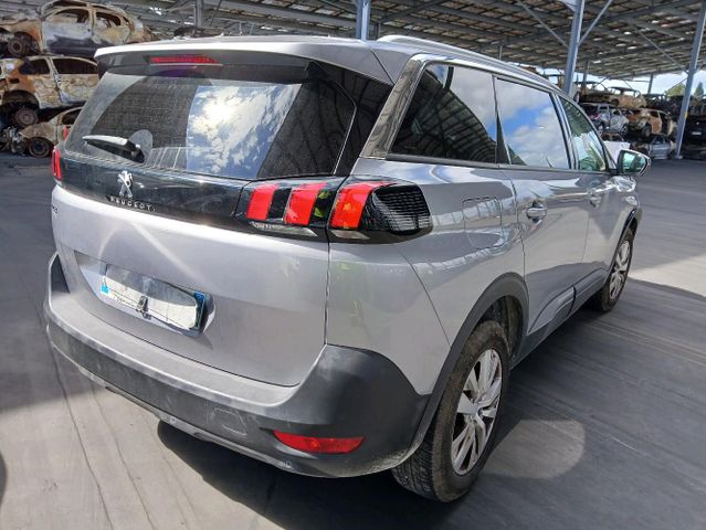 Peugeot 5008 II 1.5 BLUEHDI 130 S&S