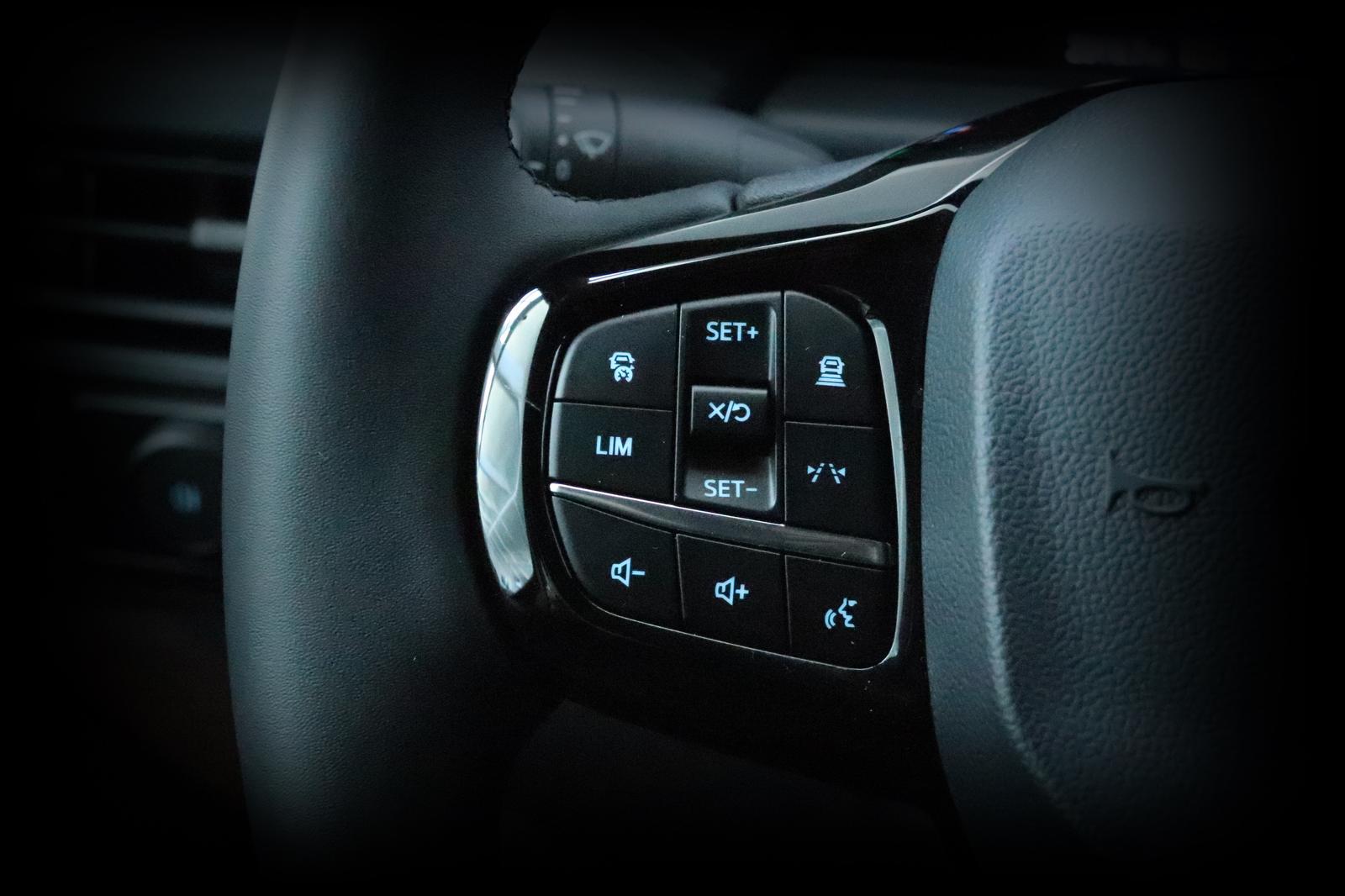 Ford Tourneo Custom 320 L1 Active AWD 4x4*B&O*AUTOM.