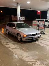 BMW E39 525tds Handschalter, Service neu Brems... - BMW 525: Tds