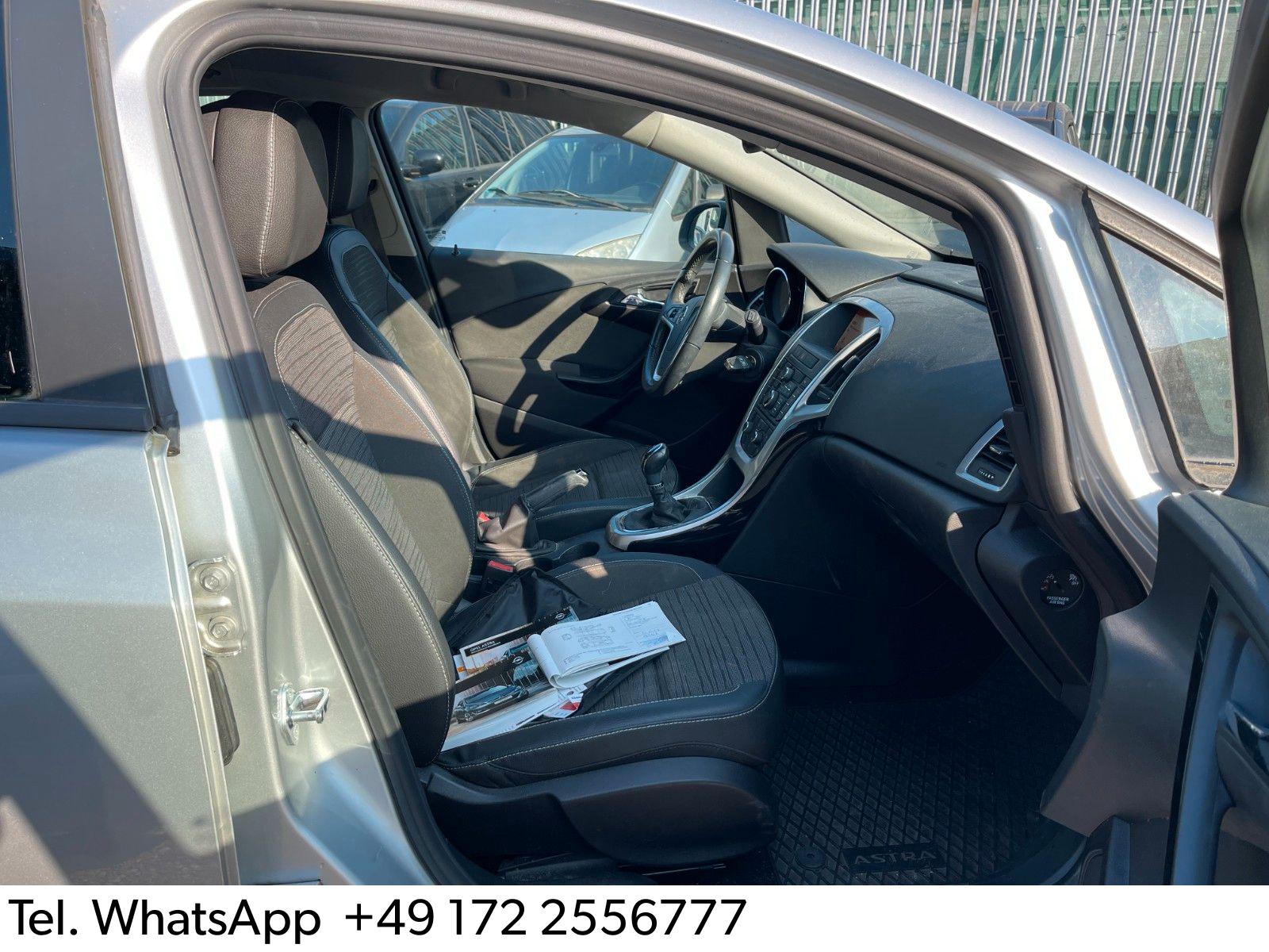Opel Astra 2015 — photo 19