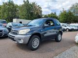 Toyota RAV 4 RAV4 1.8 Basis - Toyota RAV 4: 1.8