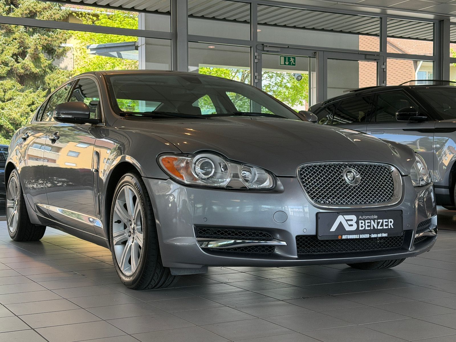 Fahrzeugabbildung Jaguar XF 3.0 V6 Diesel Edition /S-DACH/KAMERA