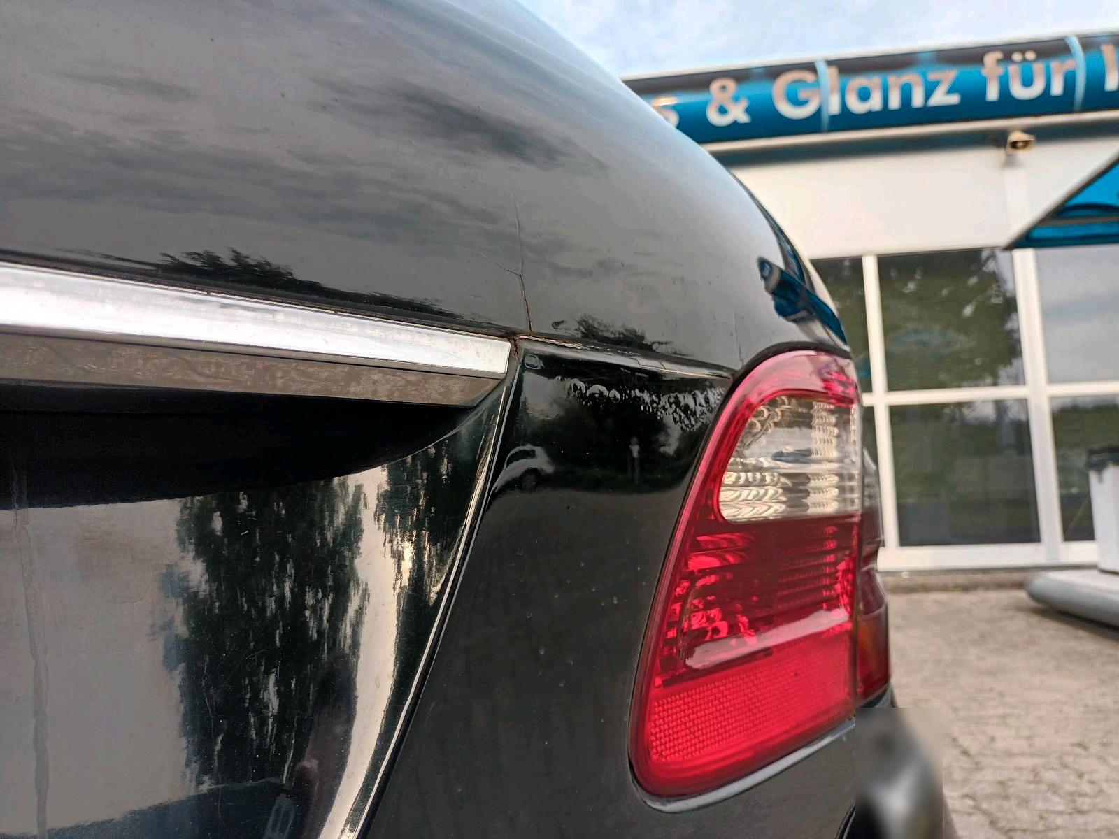 Mercedes-Benz E270 2004 — photo 15