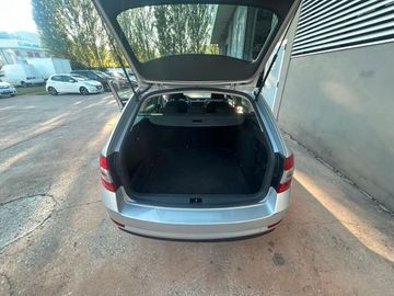 Skoda Octavia - 8