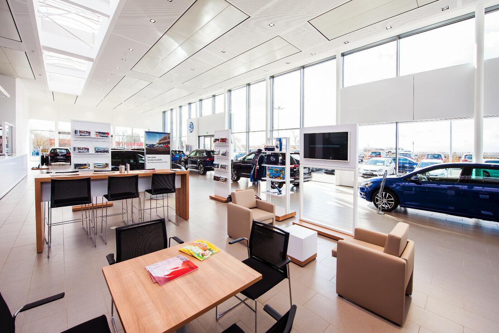 showroom-image-main