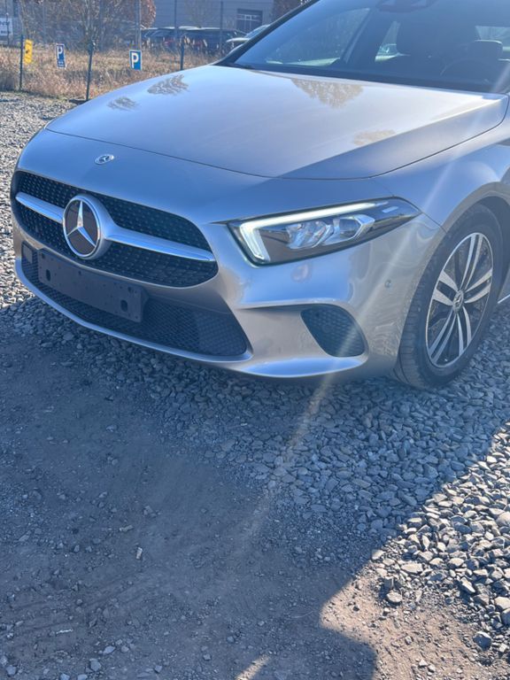 Image of Mercedes-Benz A 200