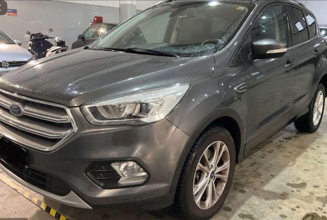 Ford Kuga Titanium