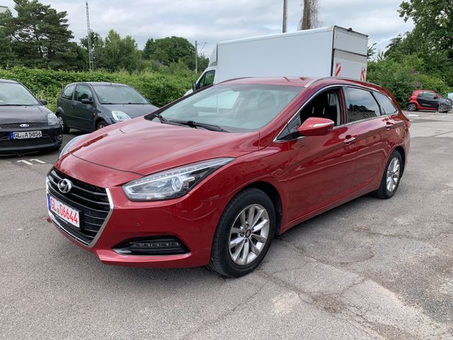 Hyundai i40 cw Navi Kamera Sitzheizung