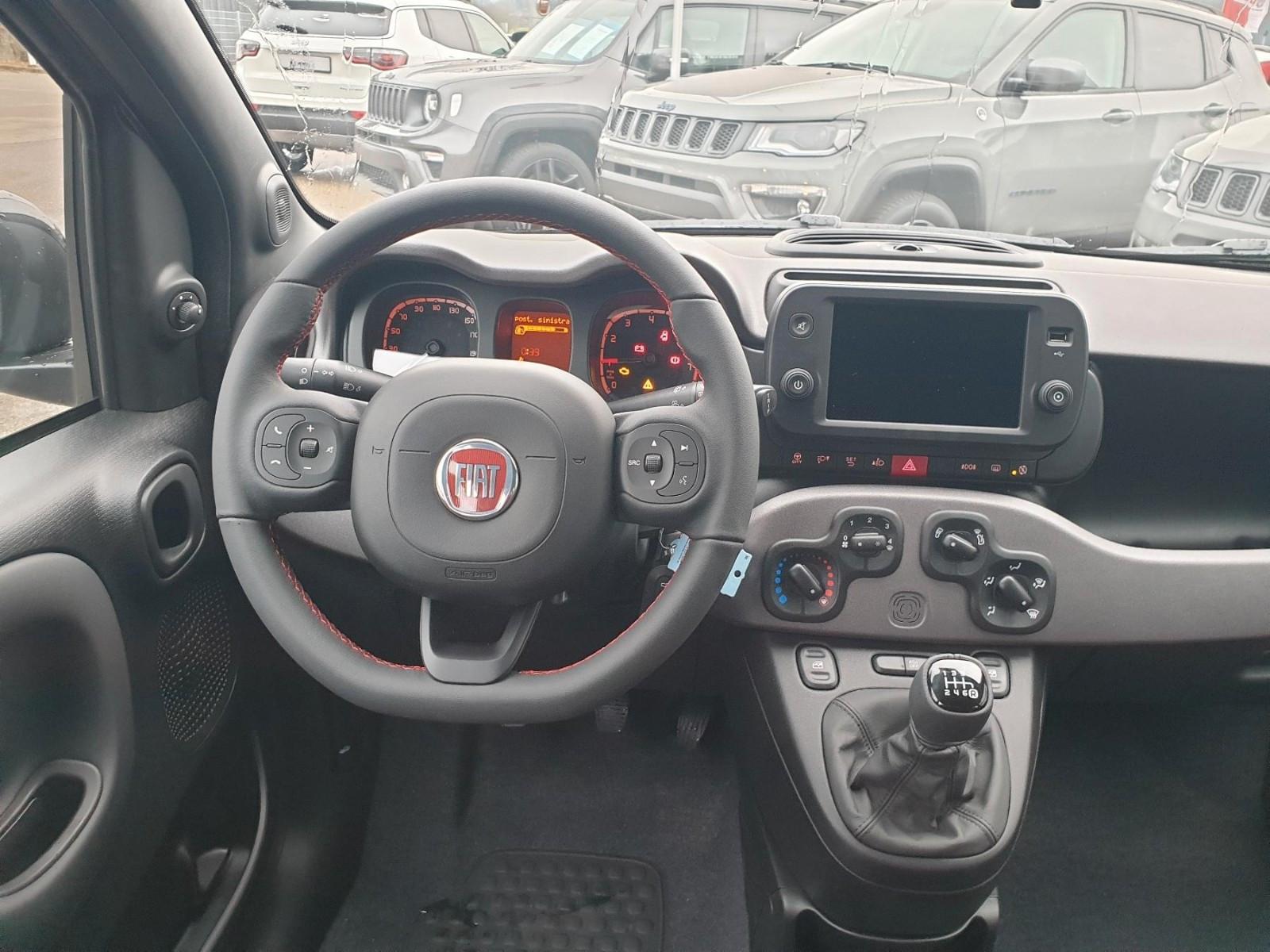 Fiat Panda Sport Hybrid 1.0 GSE- Pandemonio  li,ited 