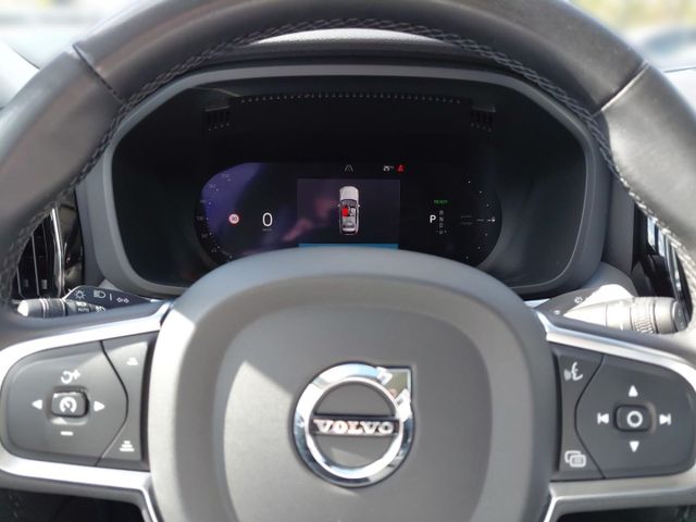 VOLVO XC 60 (Bild 17 von Array)