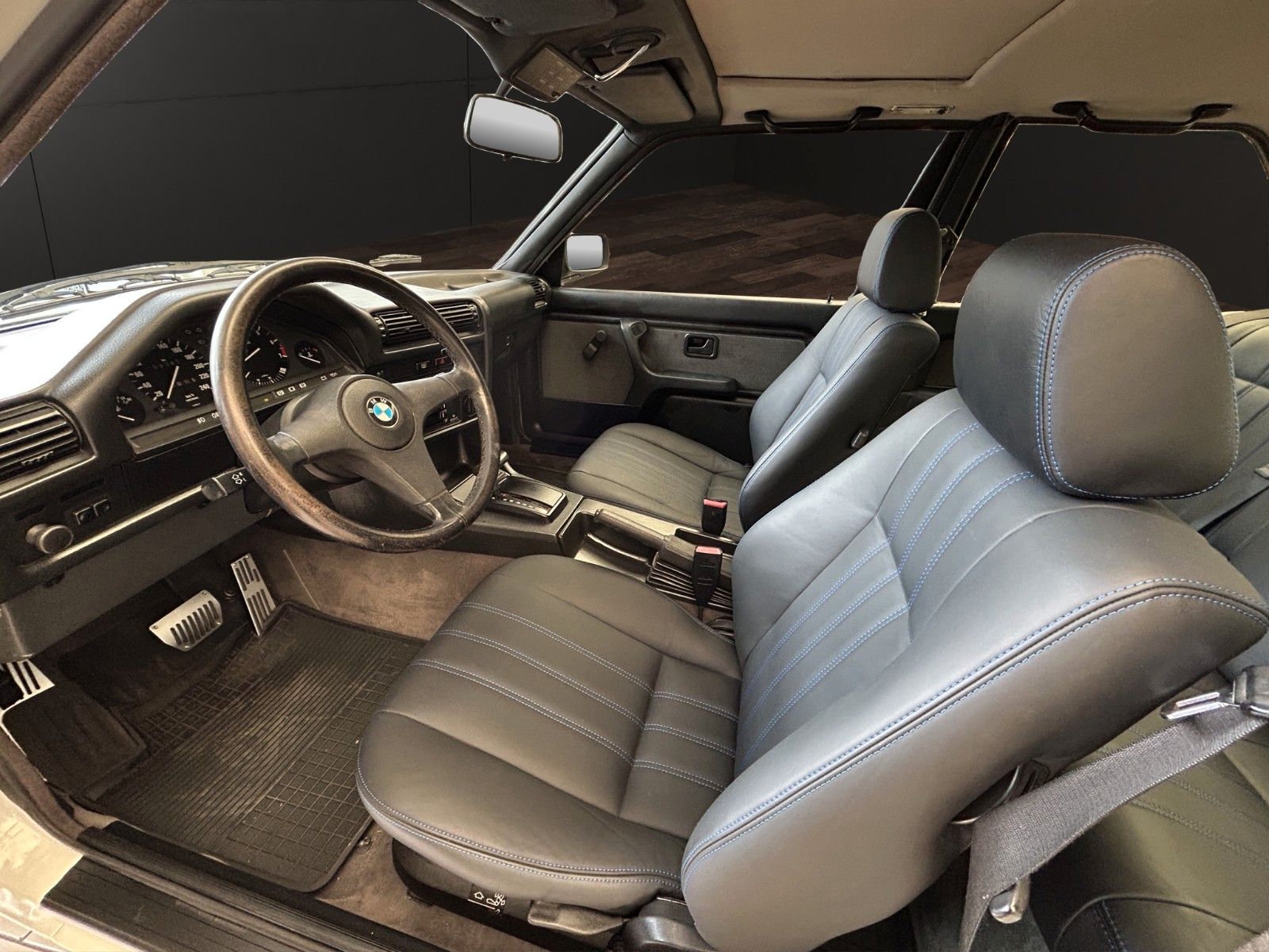 Fahrzeugabbildung BMW 320i E30/Automatik/Leder/H-Zulassung