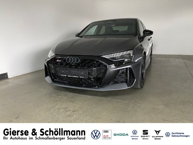 RS3 Limousine 2.5 TFSI quattro S tronic PANO+SON
