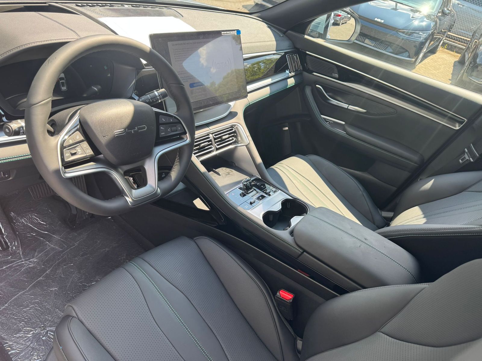 Fahrzeugabbildung BYD SEAL U DM-i PHEV SOFORT VERFÜGBAR PANO+HEAD+NAVI