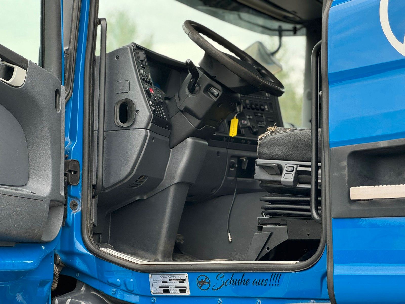 Fahrzeugabbildung Scania G450 4x4H BB Sattelzugmaschine Kipp-Hydraulik
