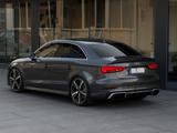 Audi RS3 non OPF ,Virtual , Pano, Sport Aga, Carbon - Audi RS3: Alcantara