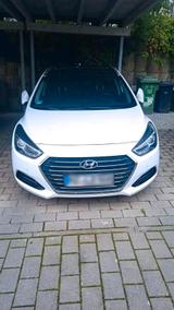 Hyundai i40 1.7 CRDI  Automatik zu verkaufen - Hyundai i40 mit Diesel-Antrieb: Kombi, Automatik, 1.7