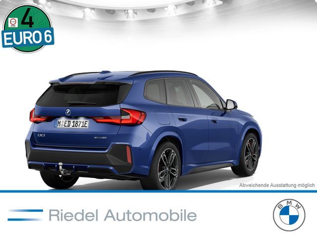 BMW iX1 xDrive30 M Sportpaket Panorama Head-Up AHK