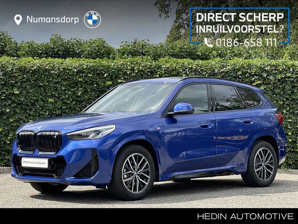 BMW iX1