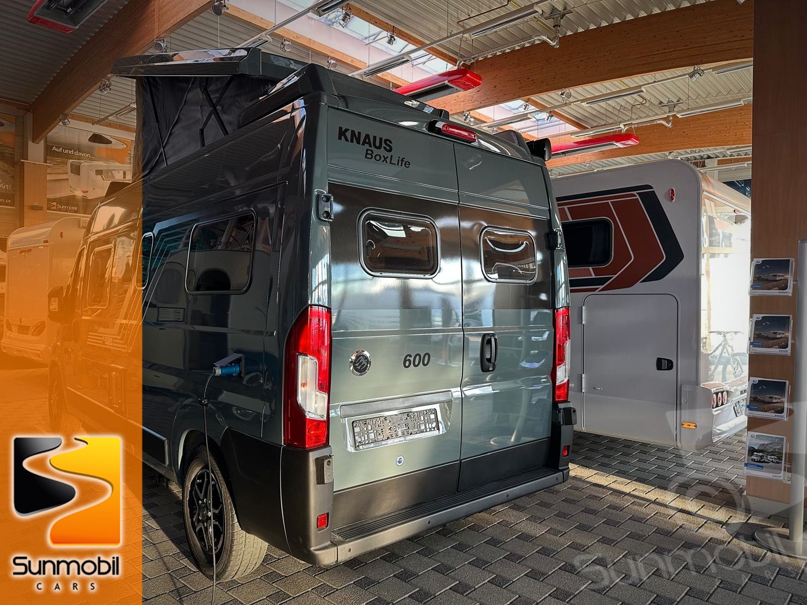 Fahrzeugabbildung Knaus BoxLife 600 ME Platinum Selection Aufstelldach